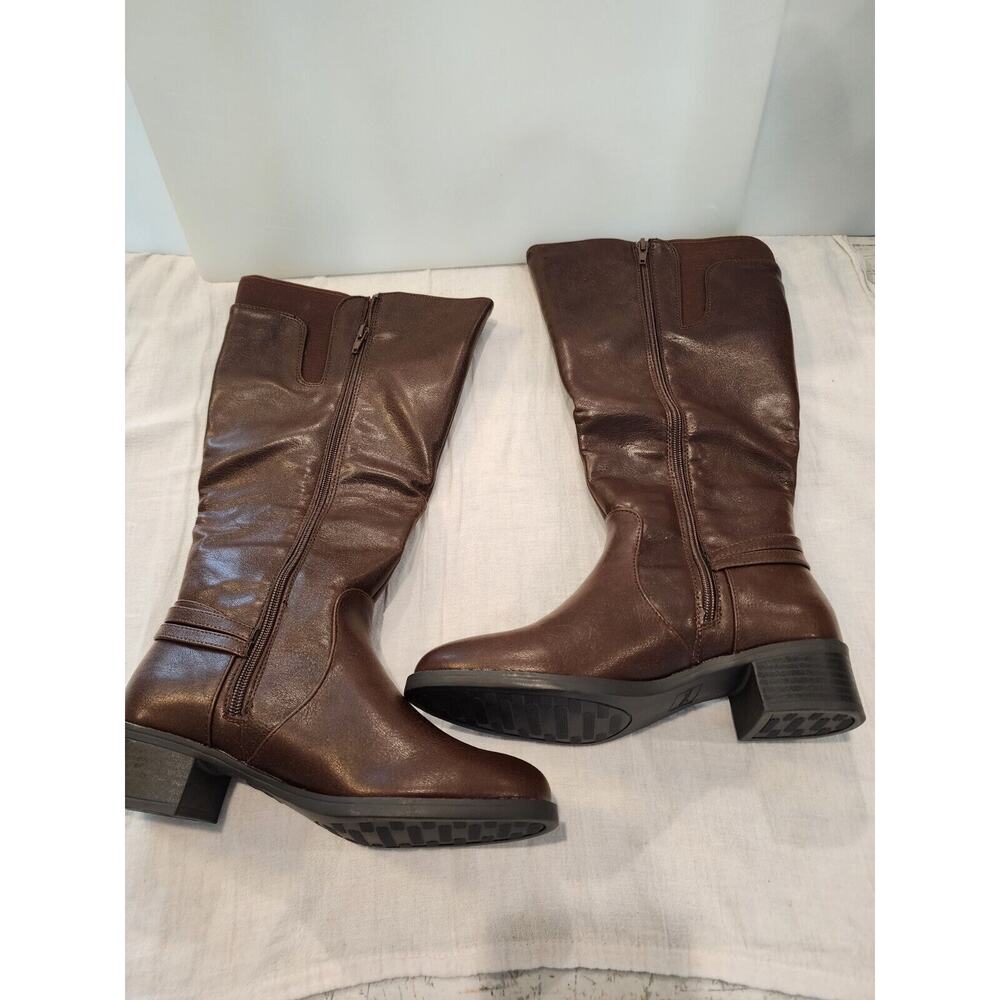Easy Street Women's Brown Boots Size 6 1/2 M‎ Plus Calf NWOB